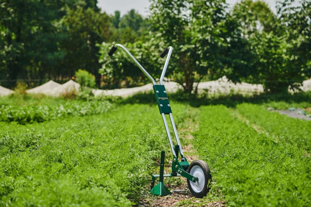 Growers wheel hoe