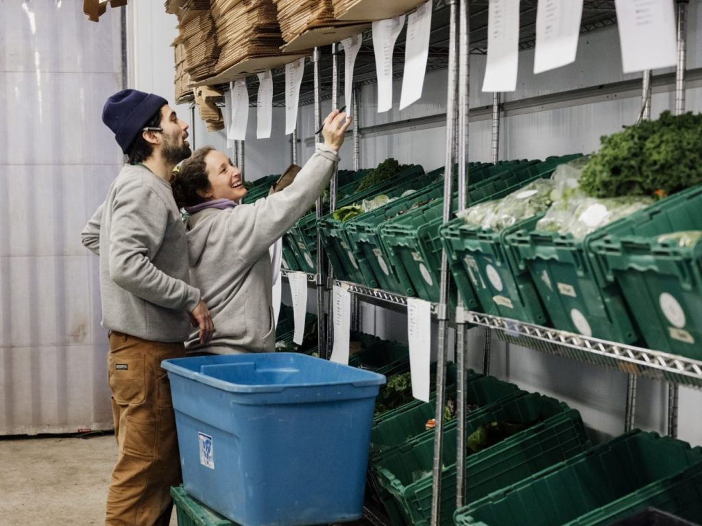 Selling What You Grow strating a farm